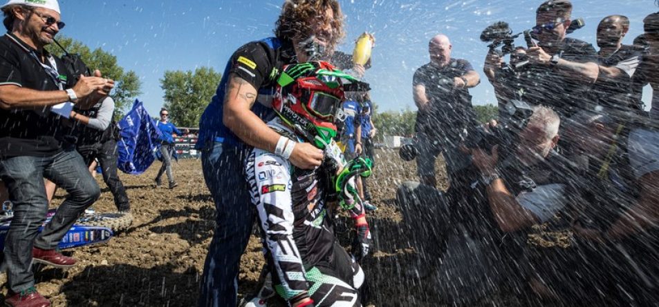 Kiara Fontanesi WMX 6th Title win Photo Credit: Yamaha Racing