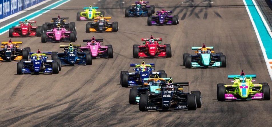 WSeries Opening Round cropped